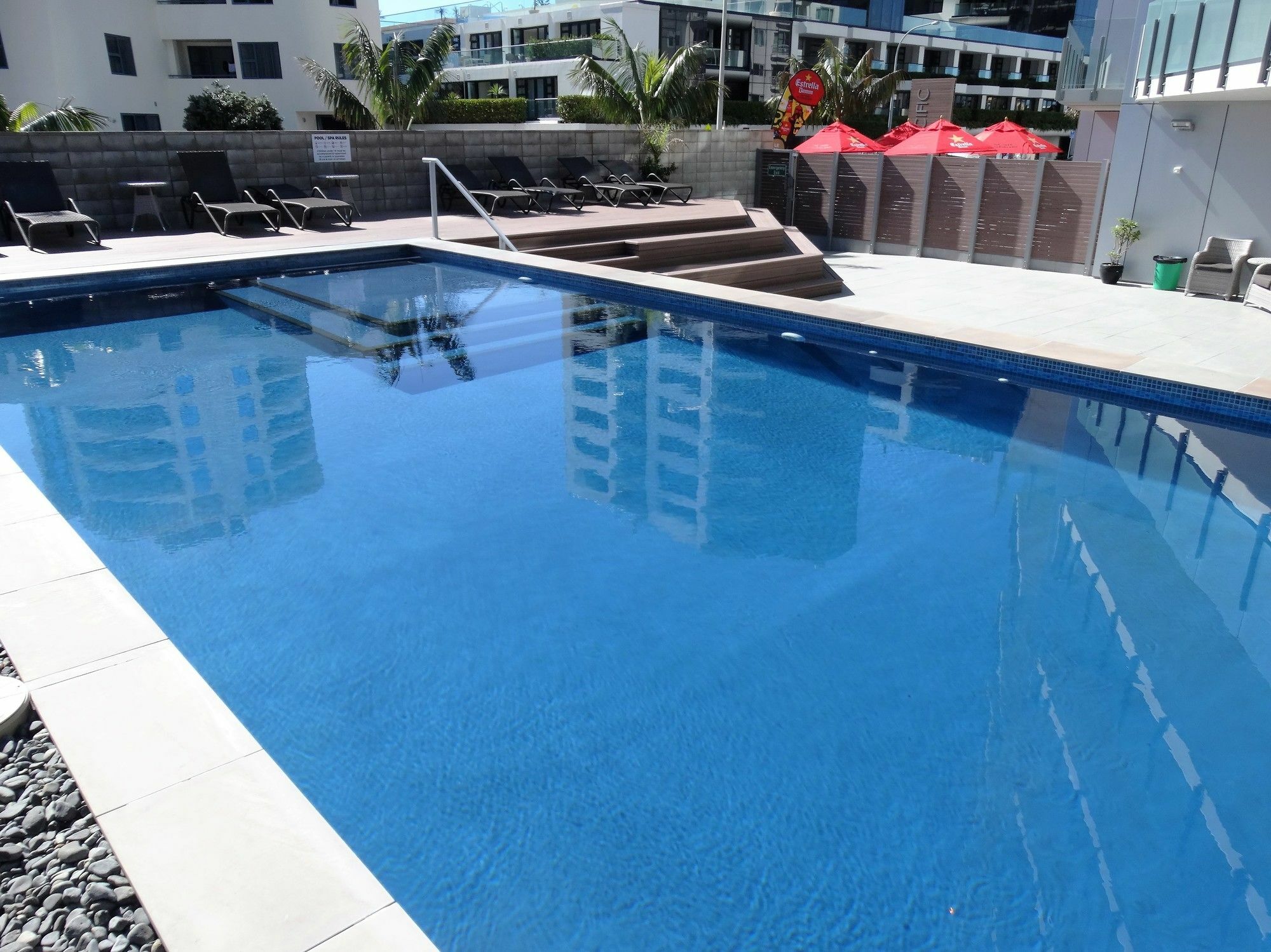 The Pacific Apartments Mount Maunganui Bagian luar foto